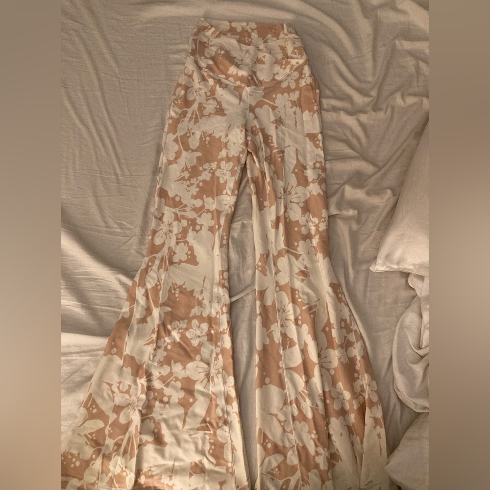 Floral Flare aerie Leggings